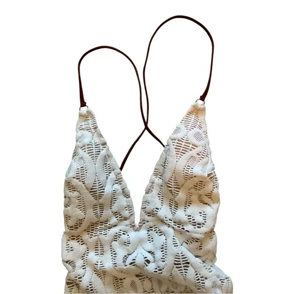 NWT Nanette Lapore Lace Swimsuit Size Medium (M) - Picture 6 of 10